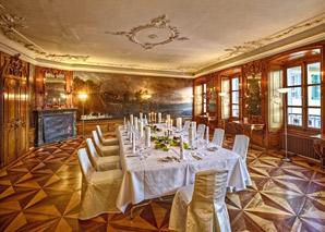 Repas dans une magnifique salle de style baroque à Lucerne