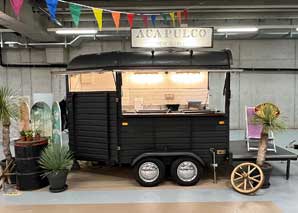 Food truck with Mexican Streetfood