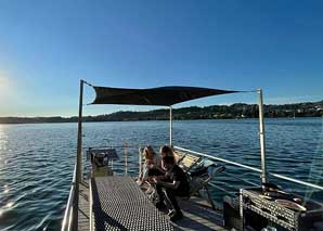 Barbecue boat on Lake Zurich