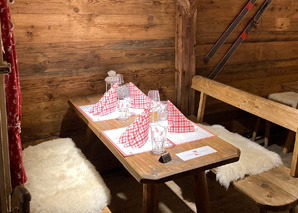 Cabin chats Fondue Raclette