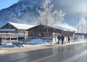 Weihnachtlicher Chalet-Abend mit Wurst-Workshop