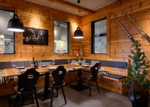 Christmas party with aperitif, fondue or raclette