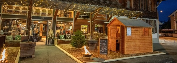 Stylish Christmas party for teams